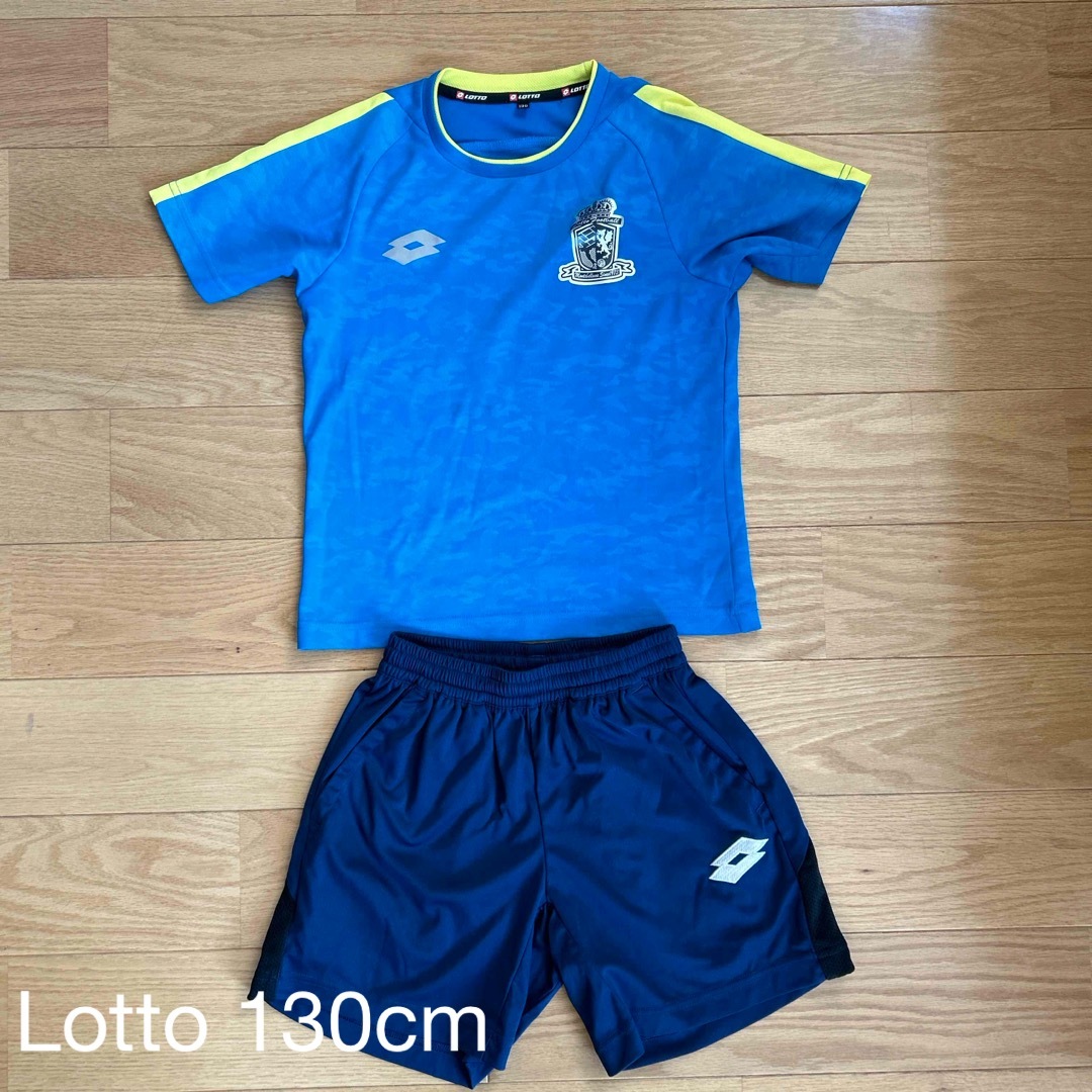 lotto(ロット)のlotto サッカーウェア 上下 スポーツ/アウトドアのサッカー/フットサル(ウェア)の商品写真