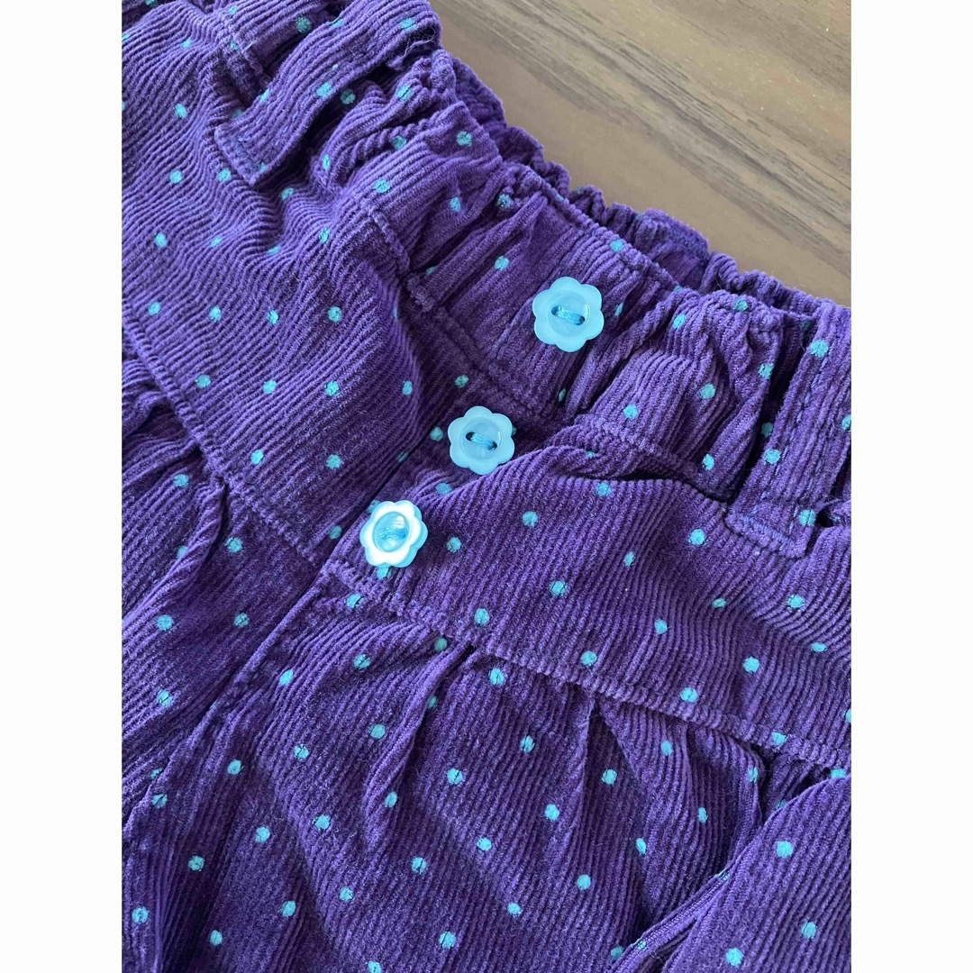 美品　ベロア　ズボン　短パン　紫　95センチ　パンツ　トイザらス キッズ/ベビー/マタニティのキッズ服女の子用(90cm~)(パンツ/スパッツ)の商品写真
