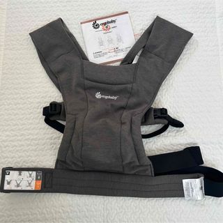 エルゴベビー(Ergobaby)のエルゴベビー　エンブレース　グレー(抱っこひも/おんぶひも)