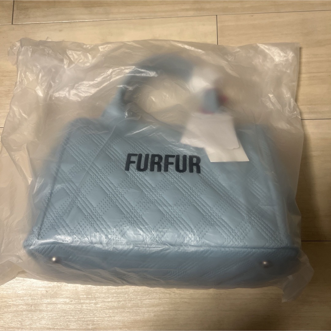 fur fur(ファーファー)のキルティングロゴトートバッグ レディースのバッグ(トートバッグ)の商品写真