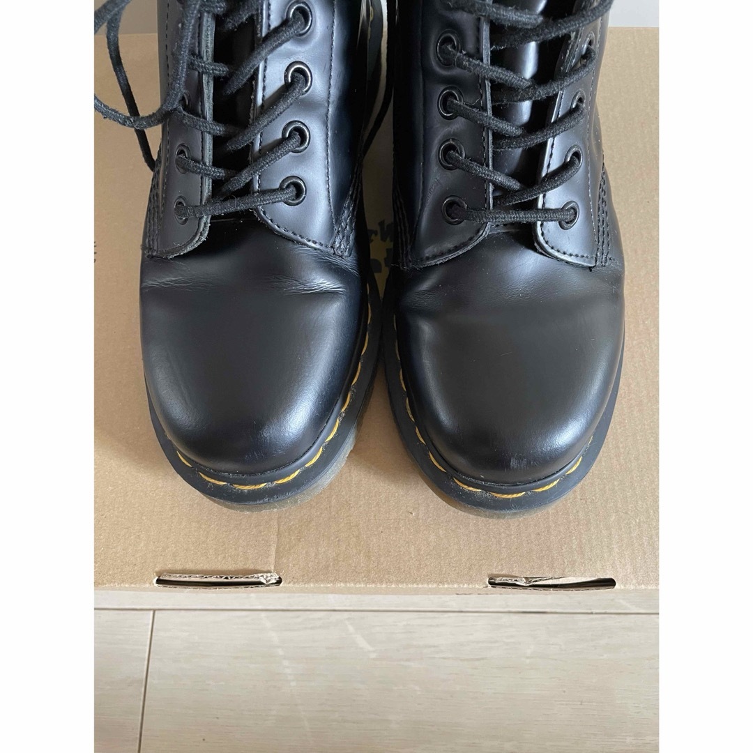 Dr.Martens(ドクターマーチン)のドクターマーチン 1460 8ホール 黒 レディースの靴/シューズ(ブーツ)の商品写真