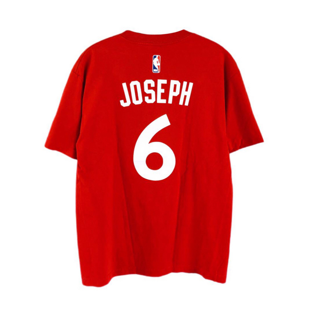 adidas(アディダス)のNBA　トロント・ラプターズ　ジョセフ　６　Tシャツ　M　赤　USA古着 メンズのトップス(Tシャツ/カットソー(半袖/袖なし))の商品写真