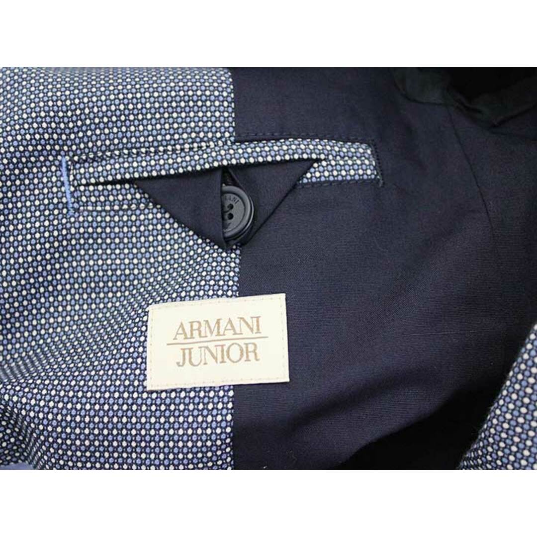 Giorgio Armani(ジョルジオアルマーニ)の【新入荷!】〔アルマーニ ジュニア/Armani Junior 〕118cm ジャケット ブルー系 フォーマル 卒園式 入学式 結婚式 七五三 発表会 謝恩会 冠婚葬祭【中古】子供服 キッズ kids 男の子 030132 キッズ/ベビー/マタニティのキッズ服女の子用(90cm~)(ジャケット/上着)の商品写真