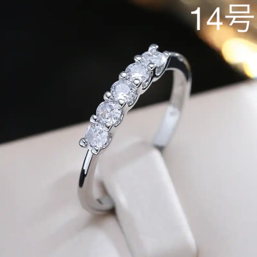 【Silver Plated】一文字 5石 ジルコン シルバー リング レディースのアクセサリー(リング(指輪))の商品写真