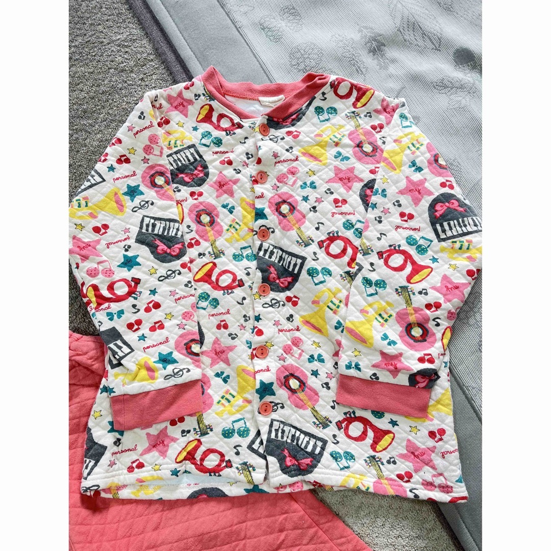 キルティング　パジャマ キッズ/ベビー/マタニティのキッズ服女の子用(90cm~)(パジャマ)の商品写真