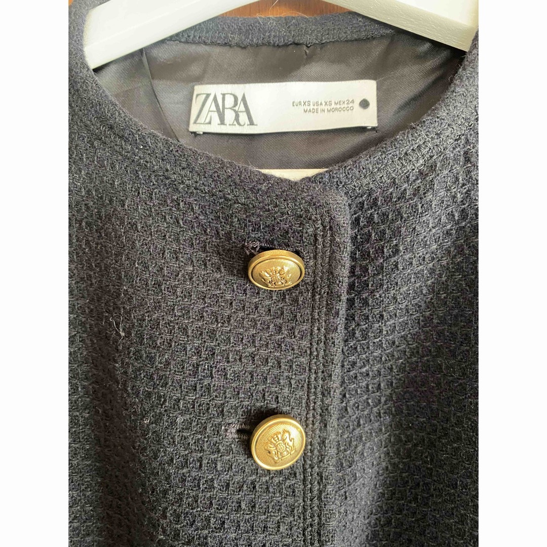 ZARA(ザラ)のZARA  メタルボタンジャケット　ウールブレンドジャケット レディースのジャケット/アウター(ノーカラージャケット)の商品写真