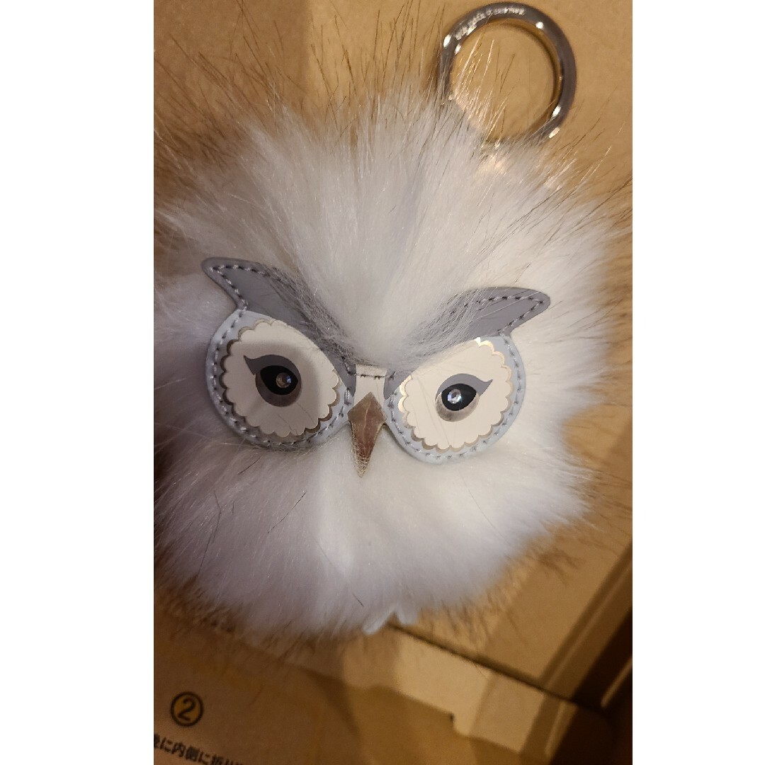 kate spade new york(ケイトスペードニューヨーク)のKate Spade Snowy Owl Pouf　ふくろう レディースのファッション小物(キーホルダー)の商品写真