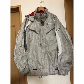 デサント(DESCENTE)の DESCENTE デサント　スキーウェアサイズL(ウエア)