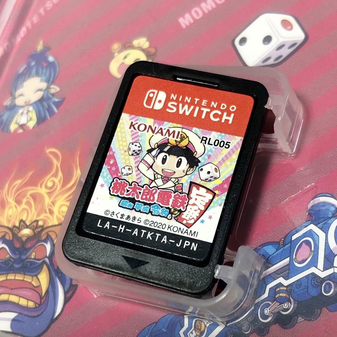 Nintendo Switch(ニンテンドースイッチ)のSwitch 桃太郎電鉄　昭和 平成 令和も定番　スイッチ　桃鉄　任天堂　　 エンタメ/ホビーのゲームソフト/ゲーム機本体(家庭用ゲームソフト)の商品写真