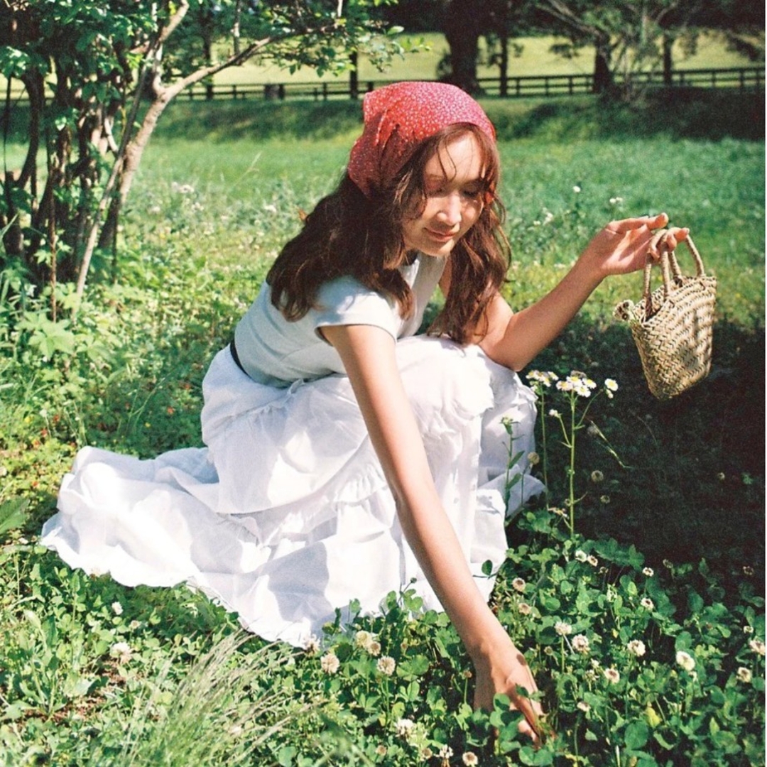 アリソンブラウン フリルボリュームスカート  紗栄子 レディースのスカート(ロングスカート)の商品写真