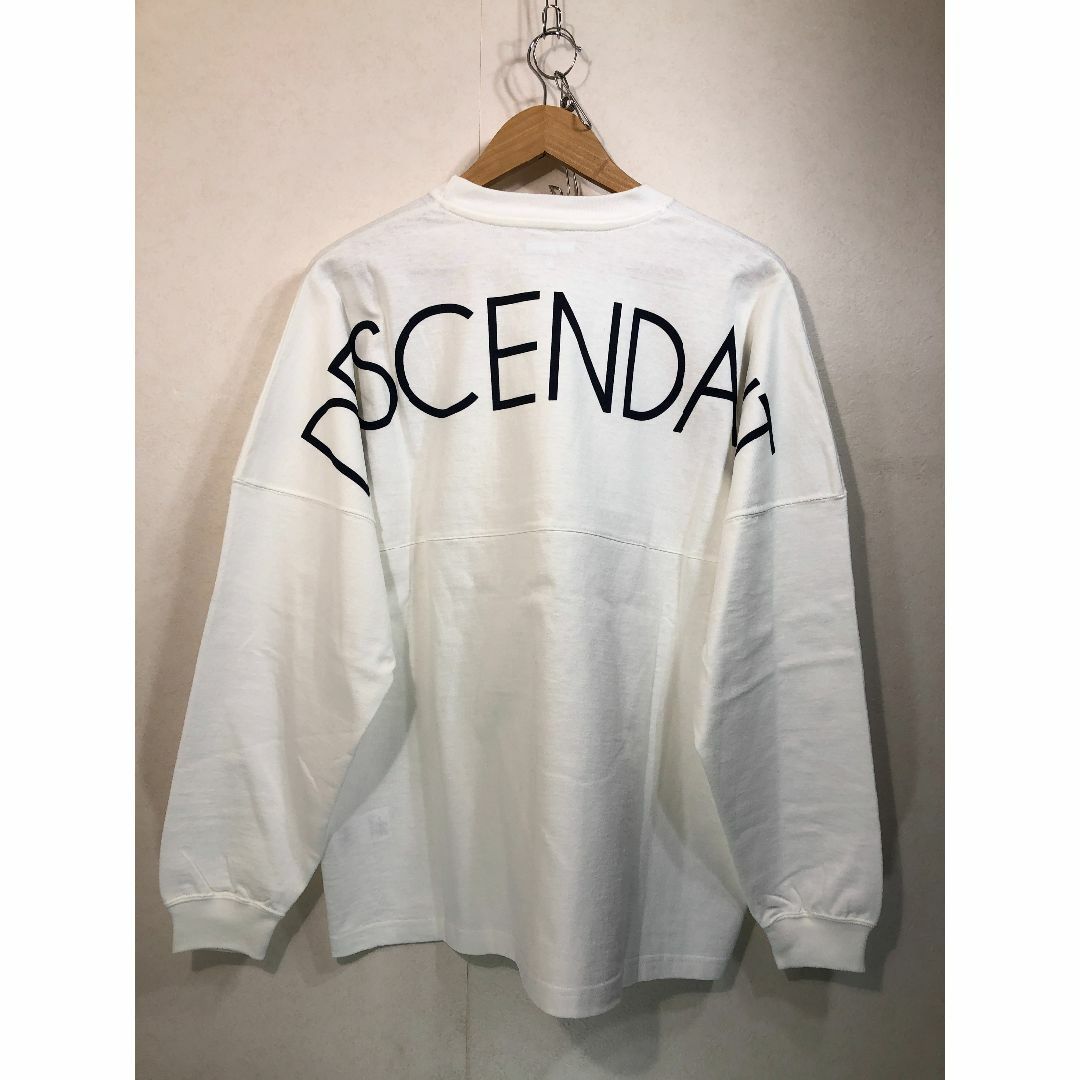 031142● DESCENDANT ロゴ ロンT 1 ホワイト Tシャツ  メンズのトップス(Tシャツ/カットソー(七分/長袖))の商品写真