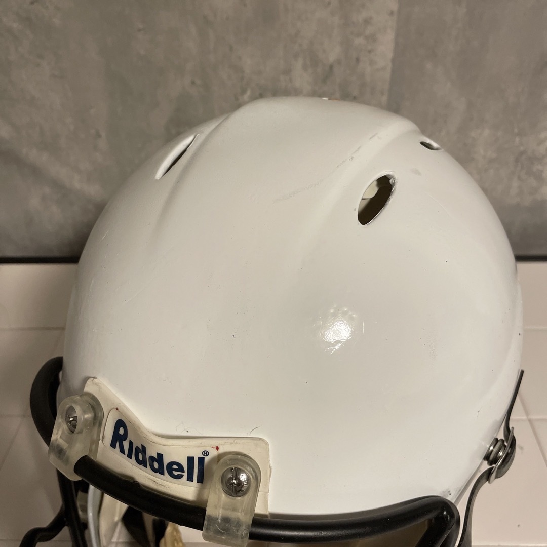 Riddell“Revolution“ヘルメットMサイズ 廃番 スポーツ/アウトドアのスポーツ/アウトドア その他(アメリカンフットボール)の商品写真