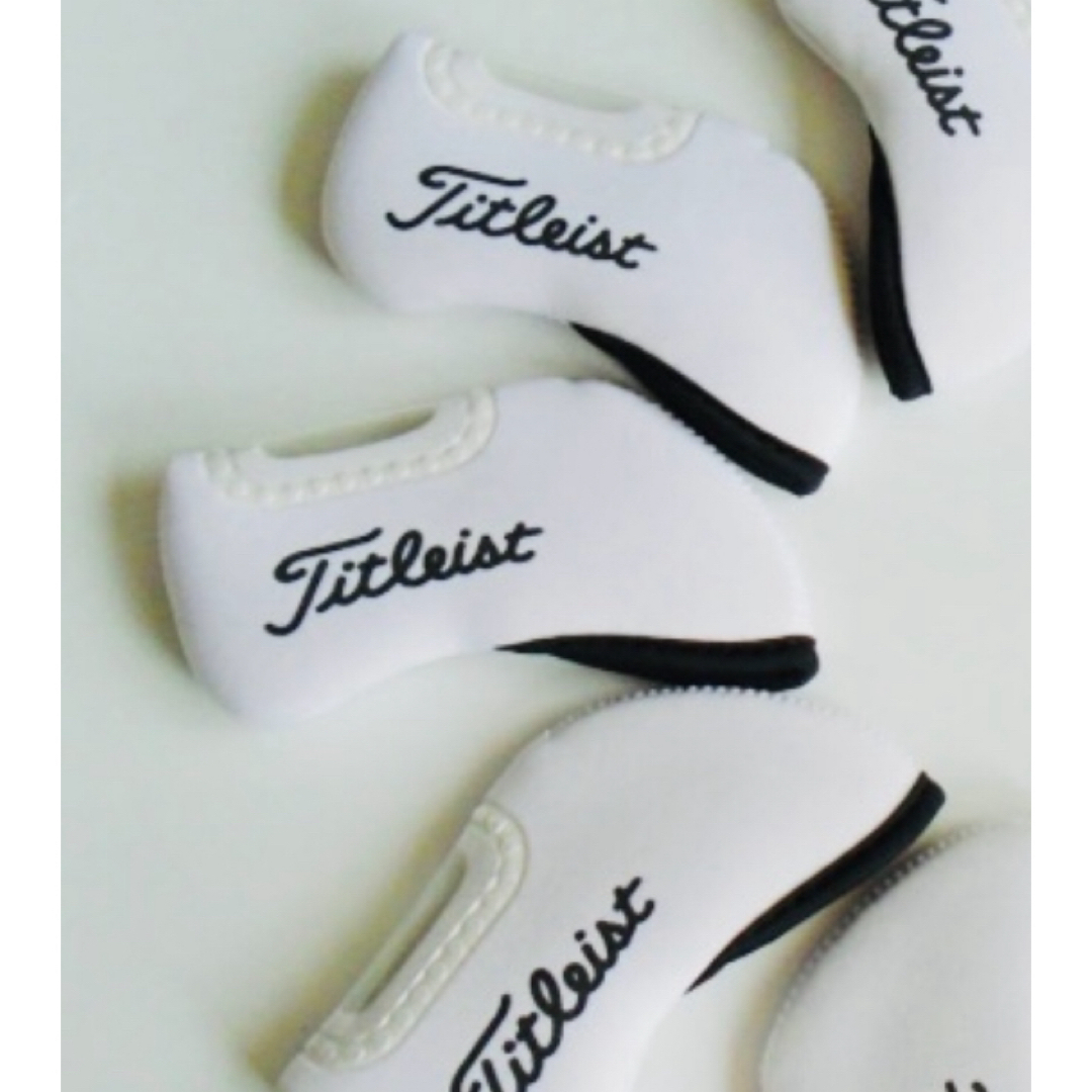 Titleist(タイトリスト)の★ 新品 ★ 窓付 アイアンカバー タイトリスト ホワイト 10個セット スポーツ/アウトドアのゴルフ(クラブ)の商品写真