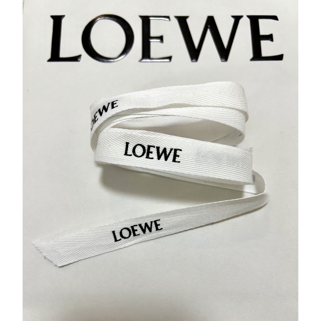 LOEWE(ロエベ)のLOEWE リボン インテリア/住まい/日用品のオフィス用品(ラッピング/包装)の商品写真