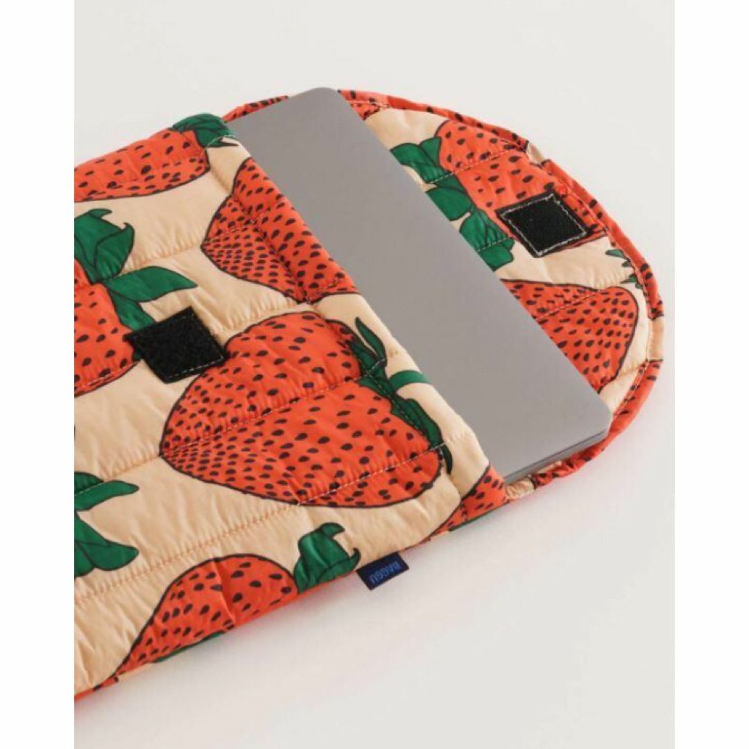 BAGGU - BAGGU PCケース 16インチ ストロベリー柄 いちご バグゥ BAGGU - BAGGU PCケース 16インチ ストロベリー柄 いちご バグゥ