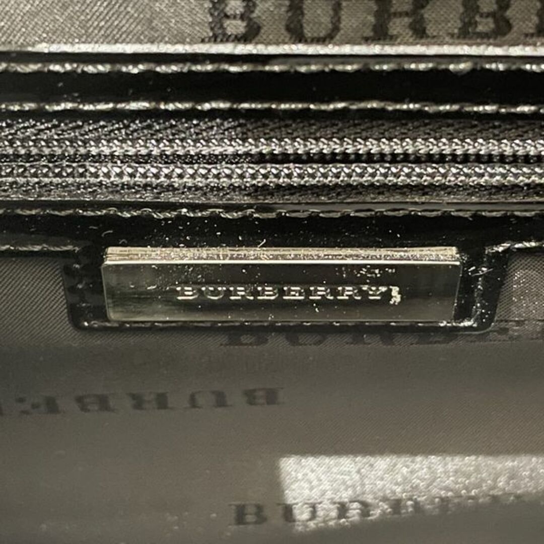 BURBERRY(バーバリー)のBURBERRY チェック スクエア型 ヴィンテージ ハンドバッグ エナメル レザー レディースのバッグ(ハンドバッグ)の商品写真