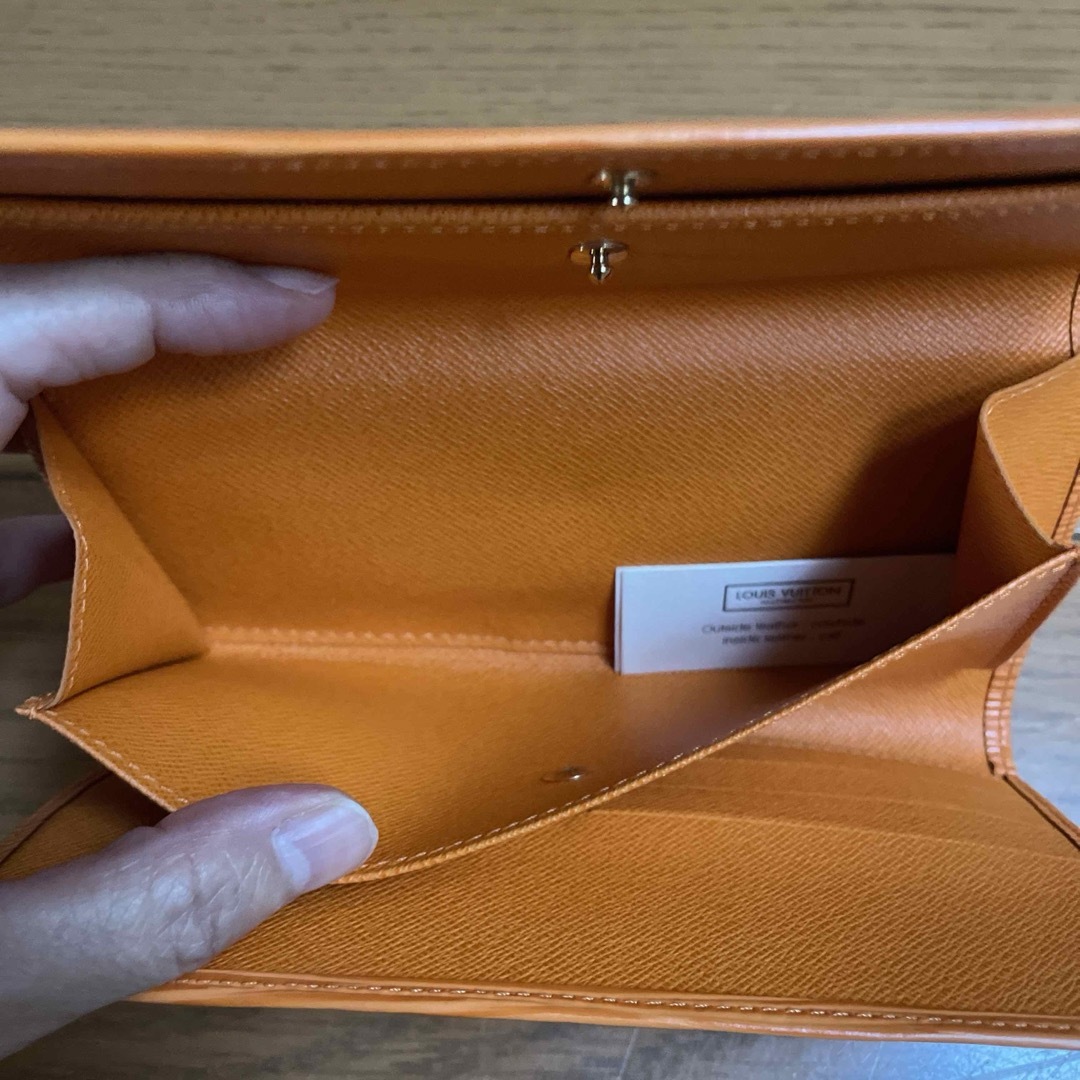 LOUIS VUITTON(ルイヴィトン)の未使用　超貴重ヴィトン　エピ　長財布 レディースのファッション小物(財布)の商品写真