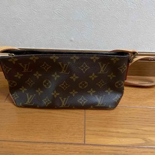 ルイヴィトン(LOUIS VUITTON)の美品　ルイヴィトン  トロター(ショルダーバッグ)