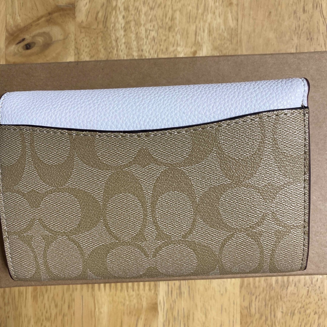 COACH(コーチ)のCOACH  財布 レディースのファッション小物(財布)の商品写真