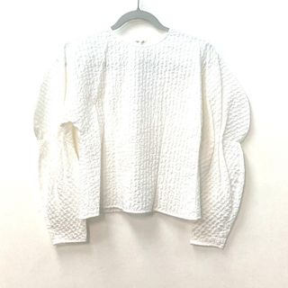 ルシェルブルー(LE CIEL BLEU)のルシェルブルー LE CIEL BLEU Textured Sculpted Sleeve Blouse  23S63303 トップス 長袖 アパレル ブラウス カットソー ポリエステル ホワイト 新品同様(カットソー(長袖/七分))