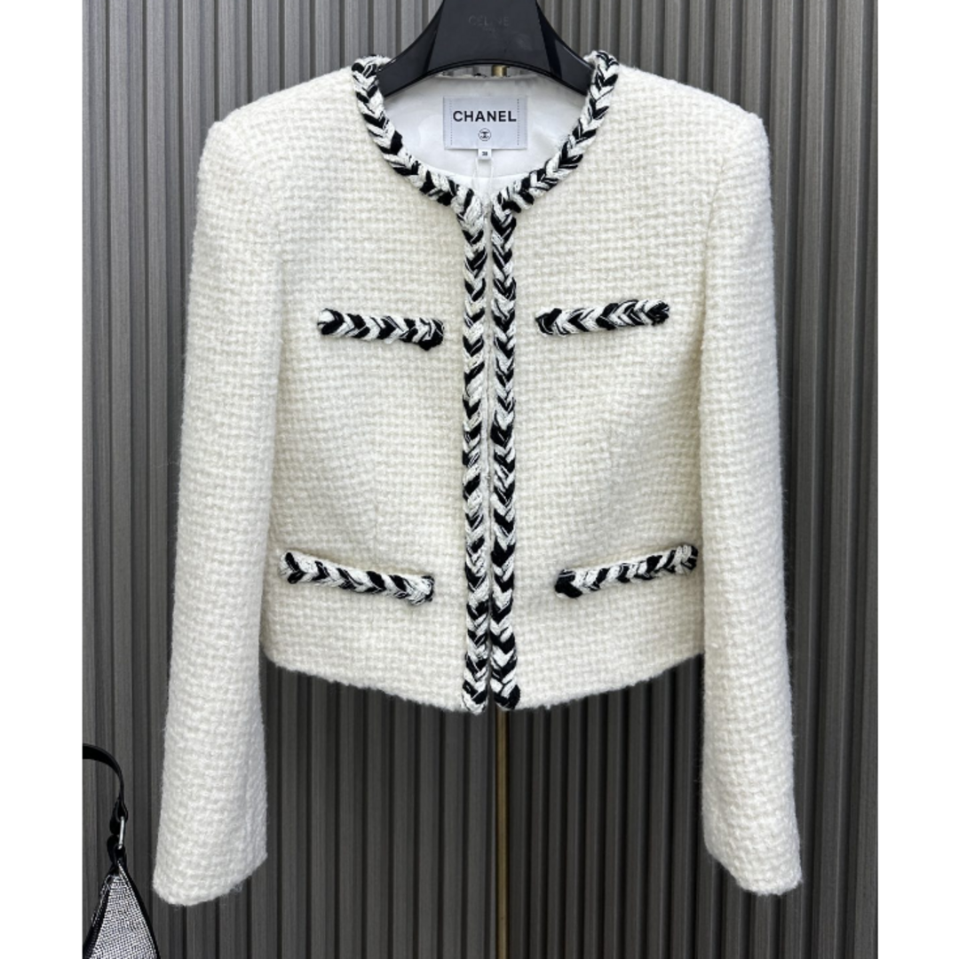 CHANEL - 美品 シャネル CHANEL ホワイト ジャケット 38の通販 by kuk