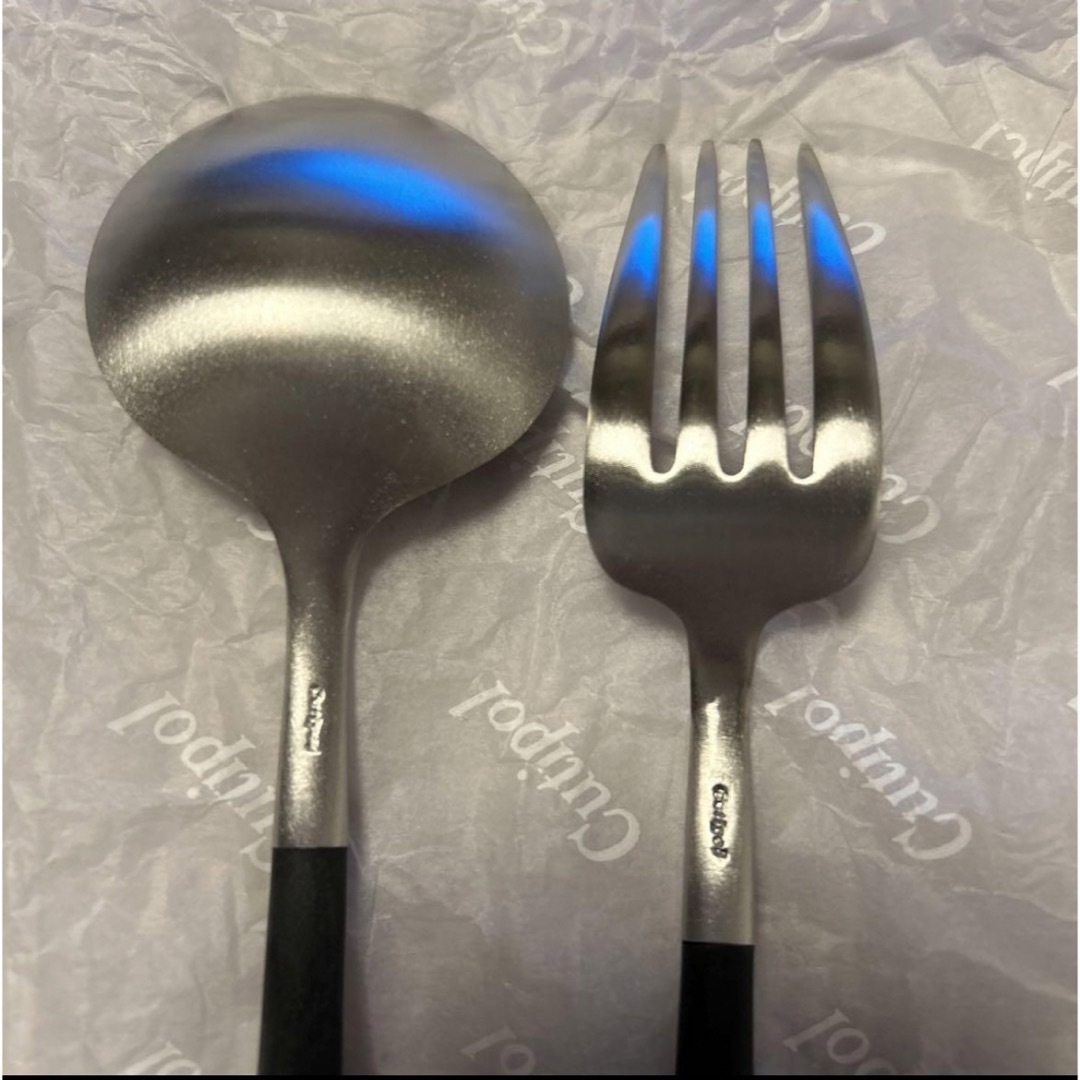 Cutipol(クチポール)の正規品 Cutipol クチポール　GOA Black Silver ペアセット インテリア/住まい/日用品のキッチン/食器(カトラリー/箸)の商品写真