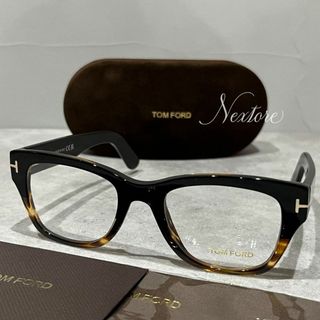 TOM FORD トムフォード パスポートケース B7サイズ シボレザー