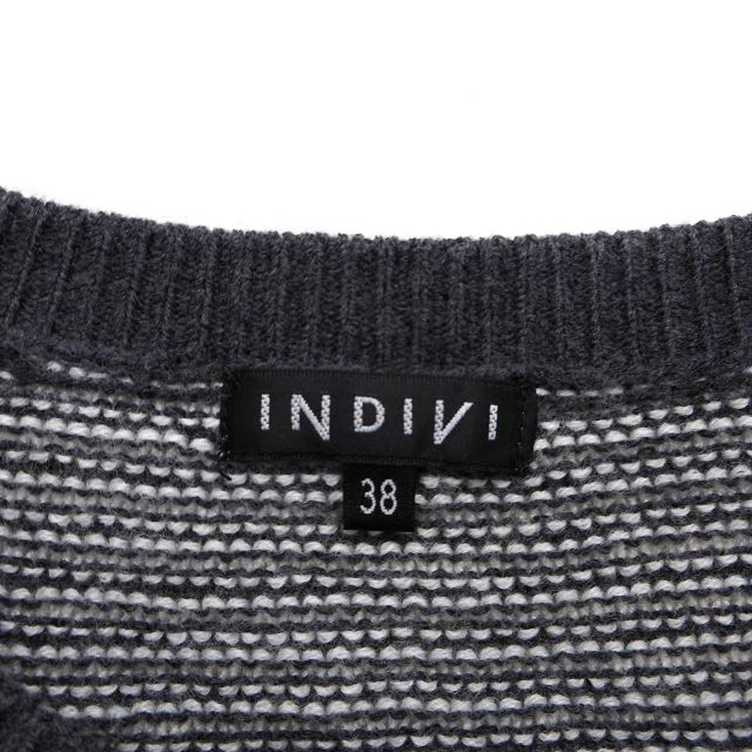 INDIVI(インディヴィ)のインディヴィ ニット セーター Vネック ウール混 ボーダー クロップド 長袖  レディースのトップス(ニット/セーター)の商品写真
