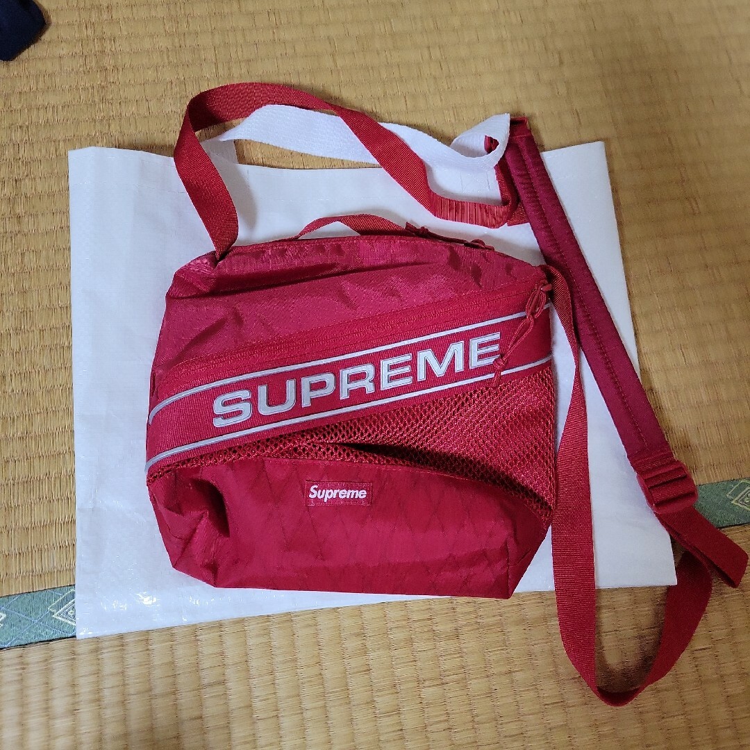 Supreme(シュプリーム)のSupreme　ナイロンバッグ メンズのバッグ(ショルダーバッグ)の商品写真