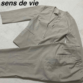 サンスドゥヴィ(Sens de vie)のsens de vie レディース　ノーカラー　パンツ　セットアップ(スーツ)
