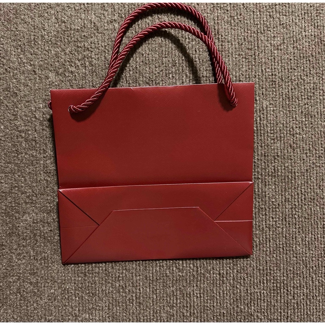 Cartierショップ紙袋 レディースのバッグ(ショップ袋)の商品写真