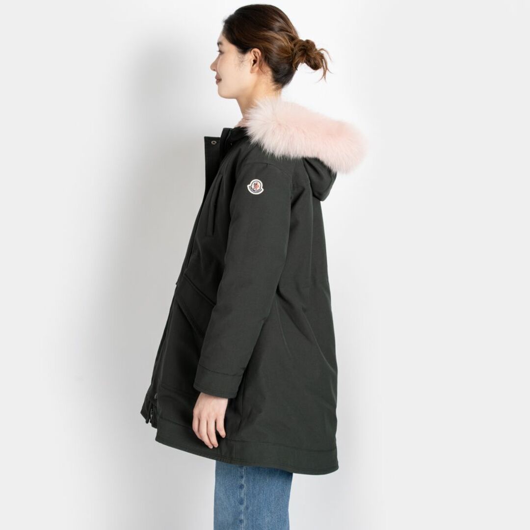 MONCLER(モンクレール)のモンクレール MONCLER ダウンジャケット フォックスファー ボア 14A レディースのジャケット/アウター(ダウンジャケット)の商品写真