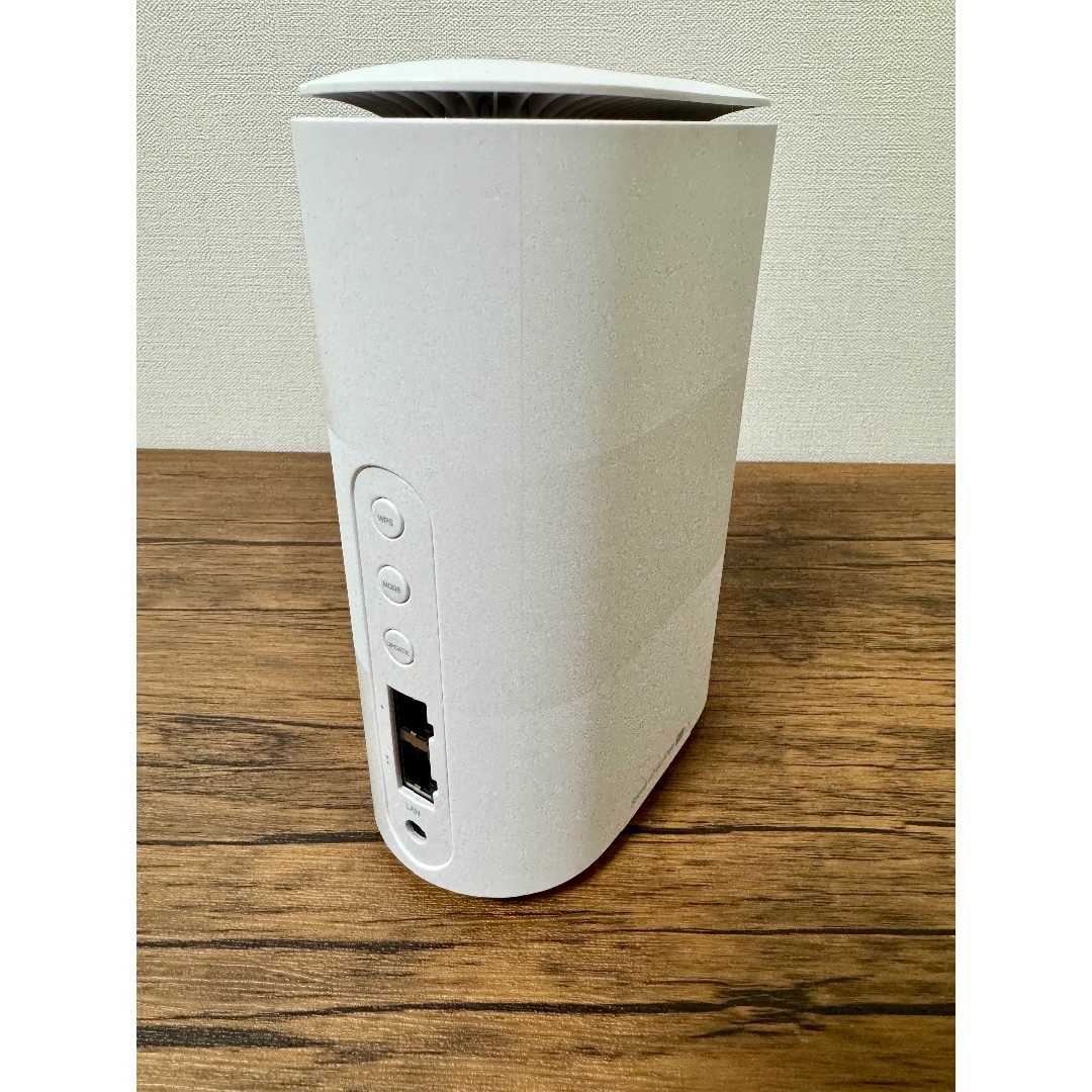 ZTE(ゼットティーイー)のSpeed Wi-Fi HOME 5G L11 WiMAX スマホ/家電/カメラのPC/タブレット(PC周辺機器)の商品写真