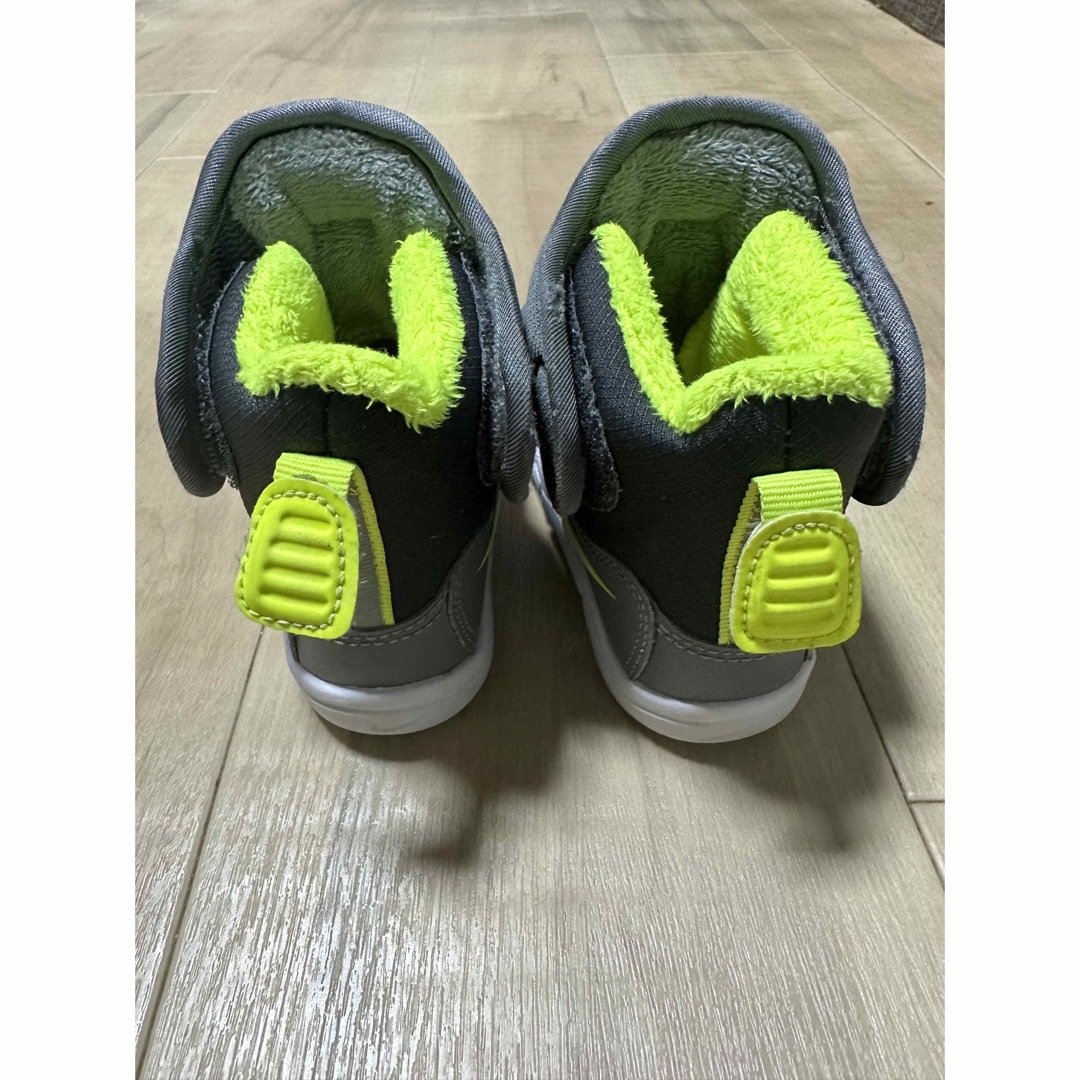 NIKE(ナイキ)のNIKE ブーツ　14cm キッズ/ベビー/マタニティのベビー靴/シューズ(~14cm)(ブーツ)の商品写真