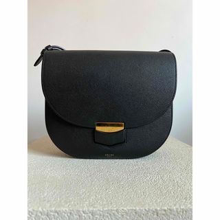 セリーヌ(celine)のセリーヌ   トロッター　コンパクト　ブラック(ショルダーバッグ)