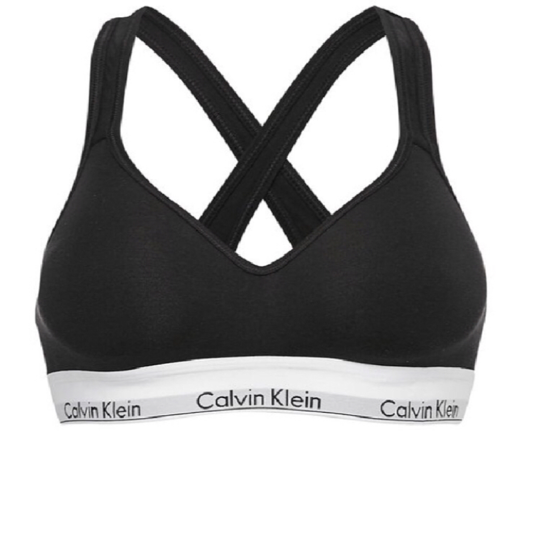 ck Calvin Klein(シーケーカルバンクライン)のカルバンクライン　レディース　上下セット　ブラ&ショーツ　黒　下着　  Lサイズ レディースの下着/アンダーウェア(ブラ&ショーツセット)の商品写真