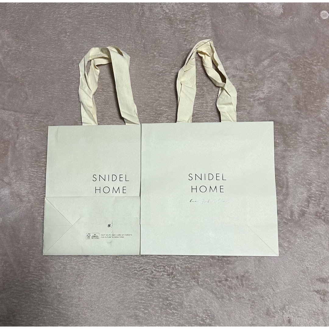 SNIDEL HOME ショップ紙袋　2枚セット レディースのバッグ(ショップ袋)の商品写真