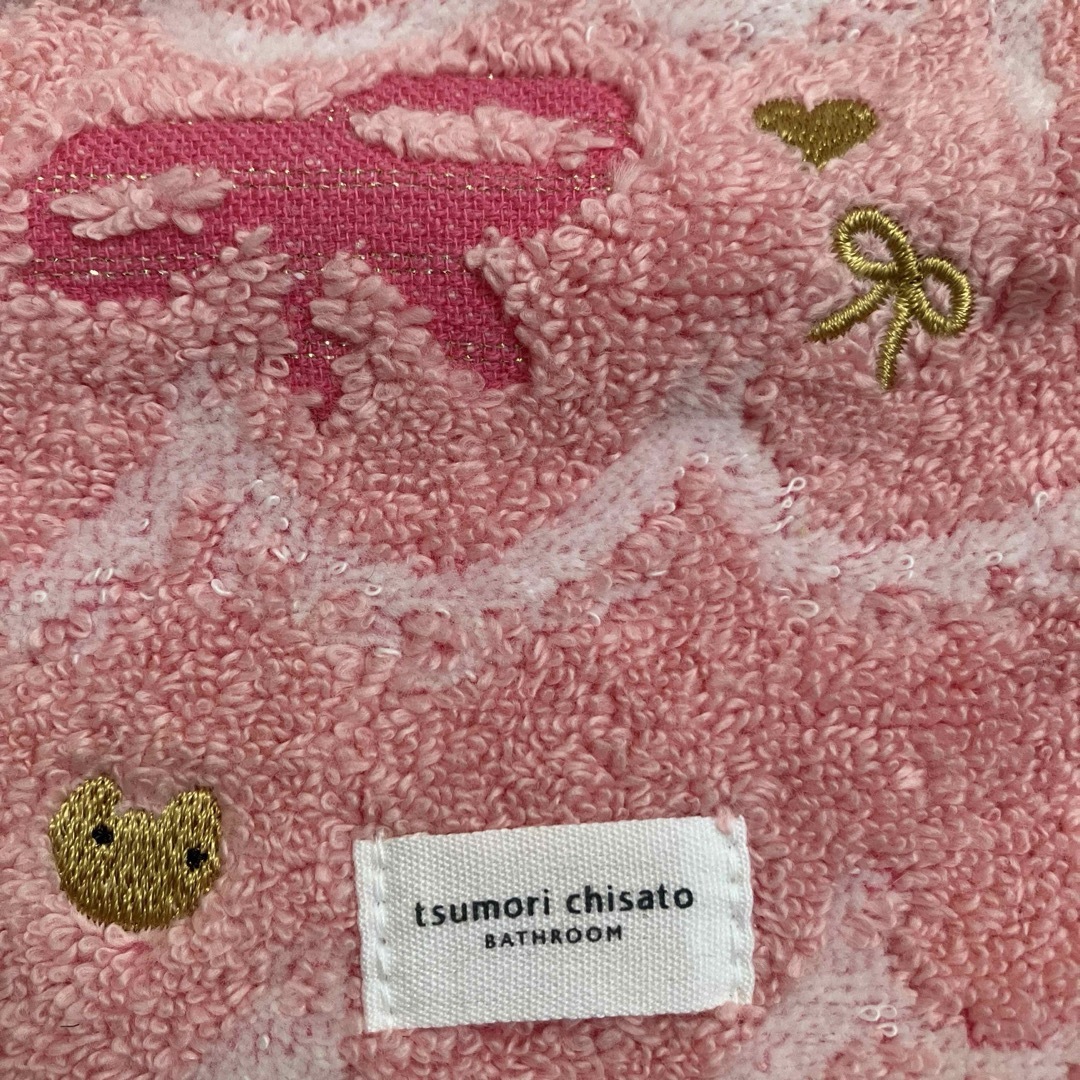 TSUMORI CHISATO(ツモリチサト)のツモリチサト　ハンドハンカチタオル　猫ねこネコ＆リボン刺繍　ピンク レディースのファッション小物(ハンカチ)の商品写真