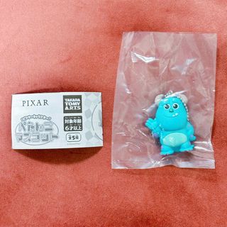 ディズニー(Disney)の[新品･未使用］ Pixar ぺたんこマスコット サリー(キャラクターグッズ)