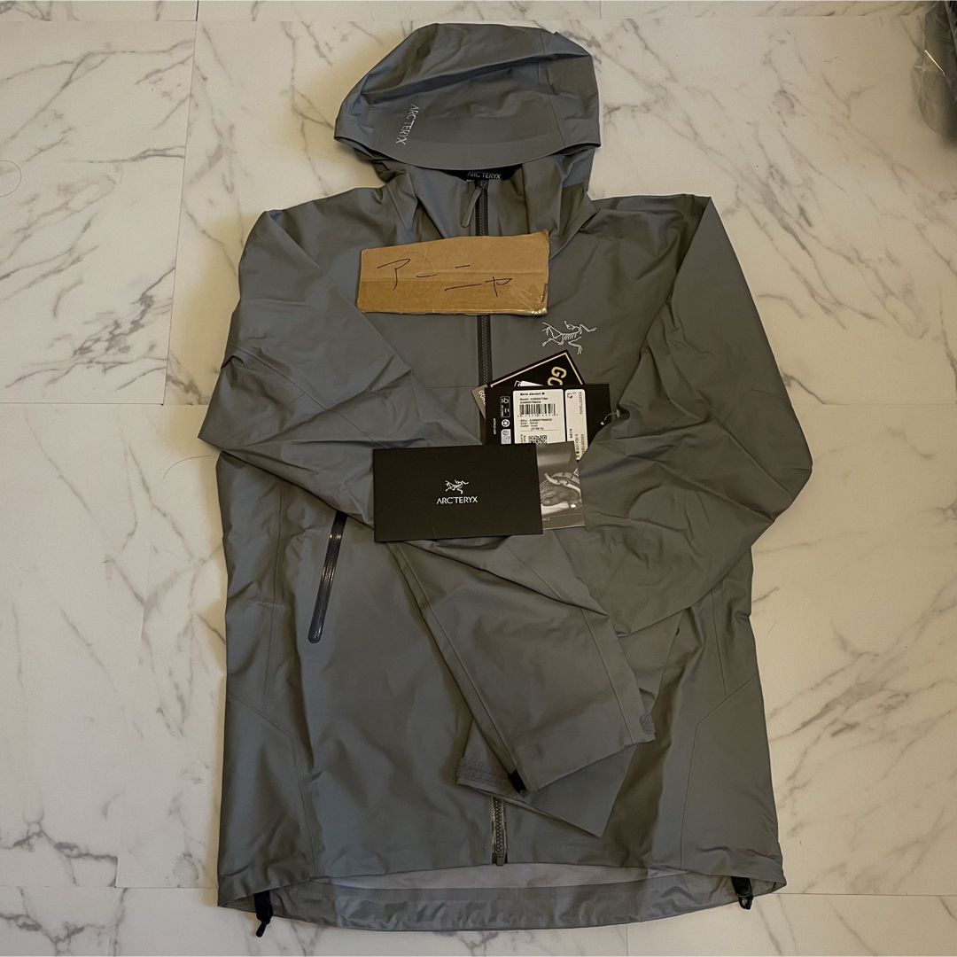 ARC'TERYX(アークテリクス)のARC'TERYX ベータジャケット beta jacket アークテリクス 灰 メンズのジャケット/アウター(ナイロンジャケット)の商品写真