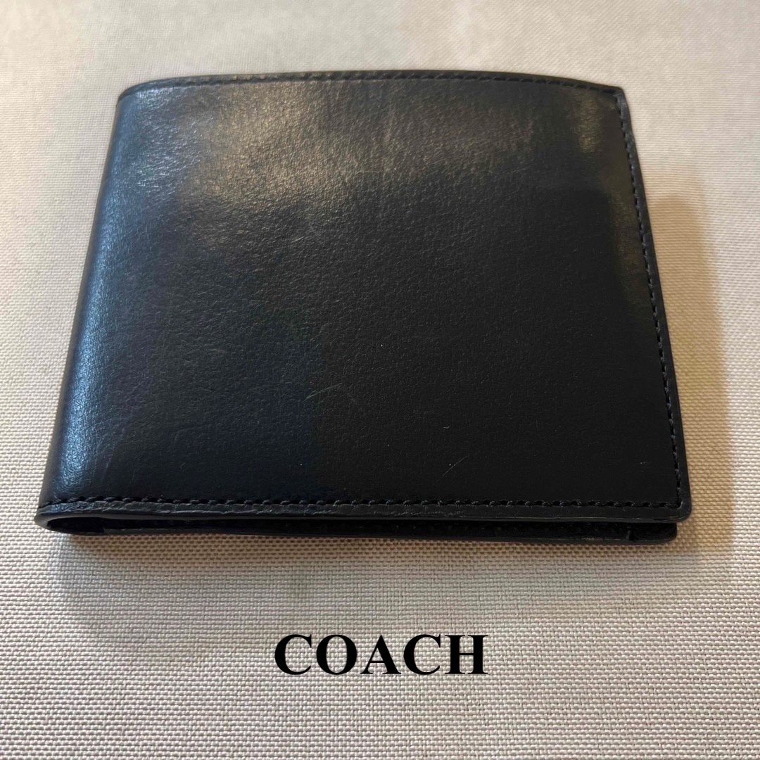 COACH(コーチ)の【未使用に近い】コーチ　COACH 二つ折り　財布 メンズのファッション小物(折り財布)の商品写真