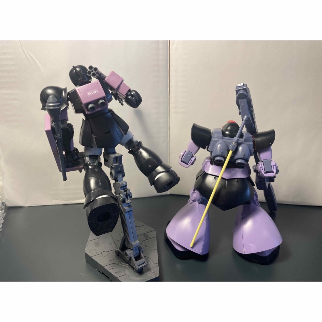 HG 黒い三連星ザクI 、ドム　2体セット