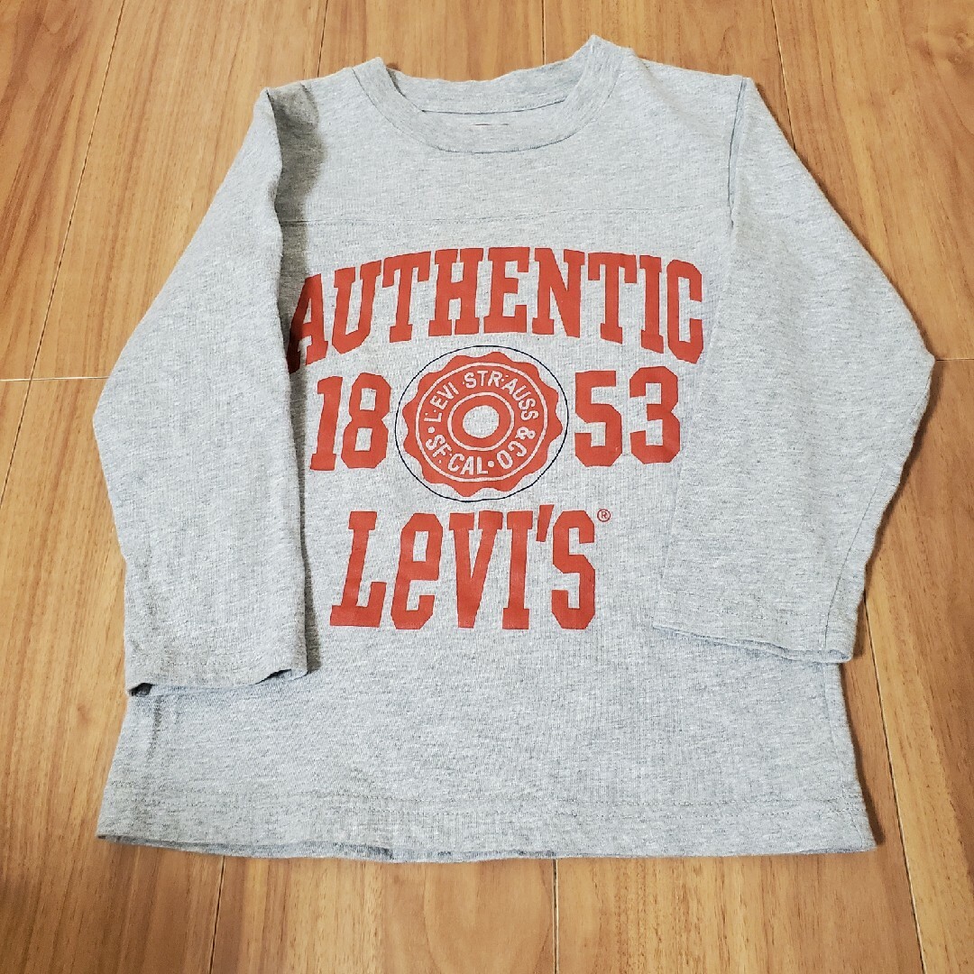 Levi's(リーバイス)のLEVI’S 長袖Tシャツ サイズ110cm キッズ/ベビー/マタニティのキッズ服男の子用(90cm~)(Tシャツ/カットソー)の商品写真