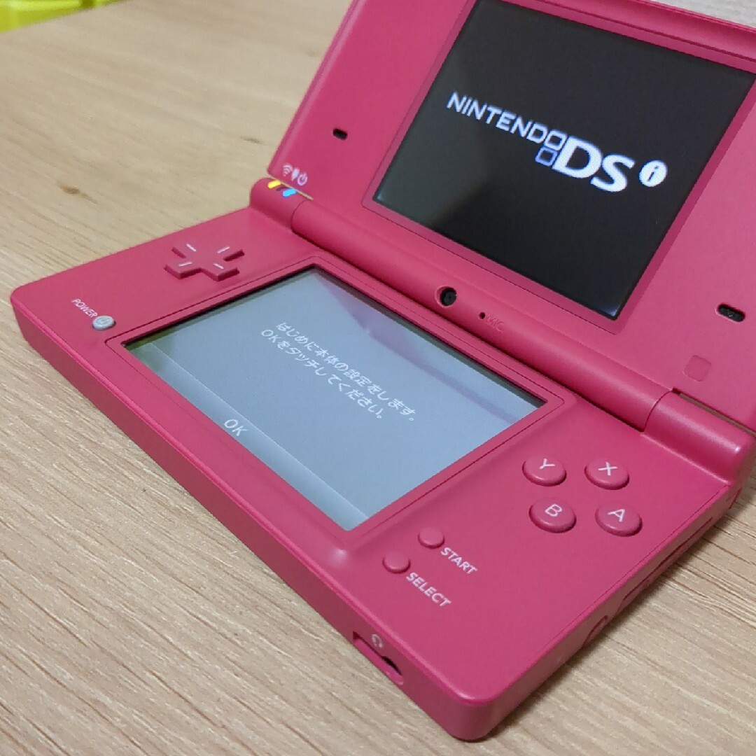 ニンテンドーDS(ニンテンドーDS)のNintendo DSi ピンク エンタメ/ホビーのゲームソフト/ゲーム機本体(携帯用ゲーム機本体)の商品写真