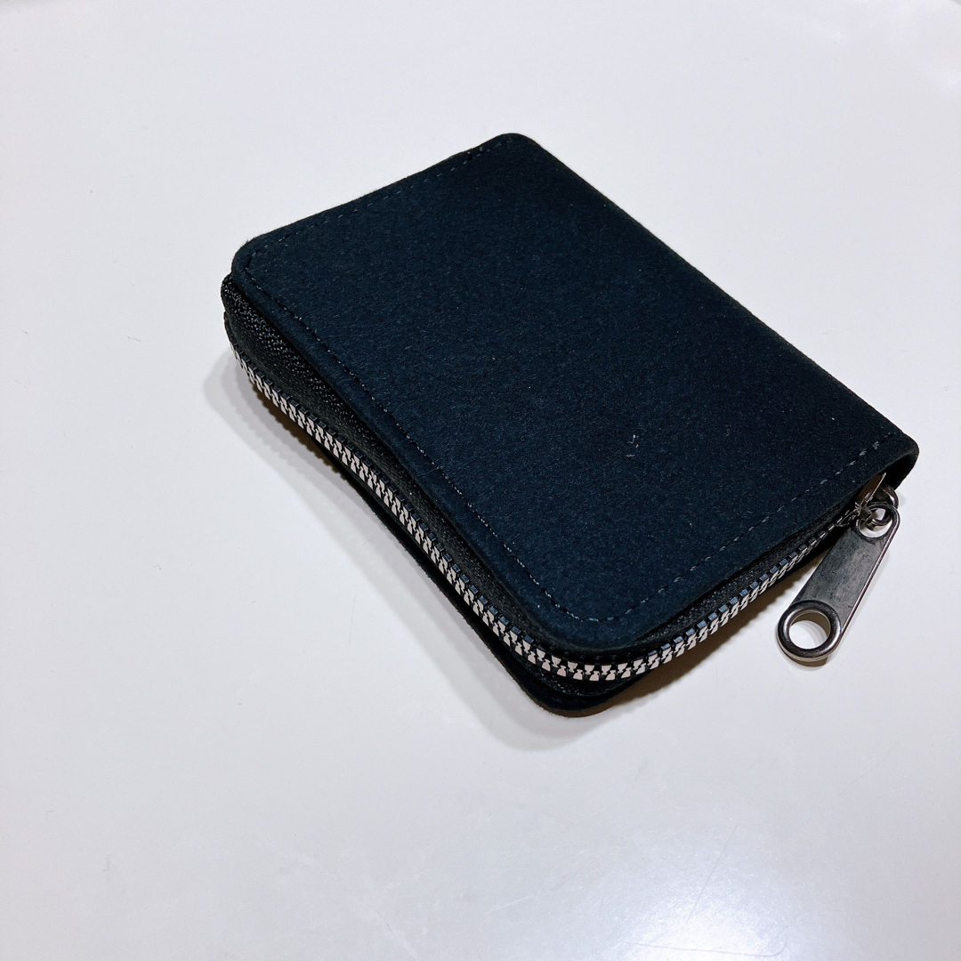 カードケース　11ポケット　黒 レディースのファッション小物(名刺入れ/定期入れ)の商品写真