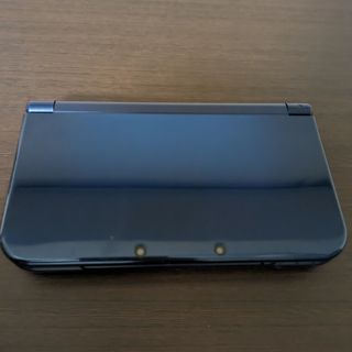 【良品】本体、タッチペンのみ NEWニンテンドー3DS LL メタリックブラック