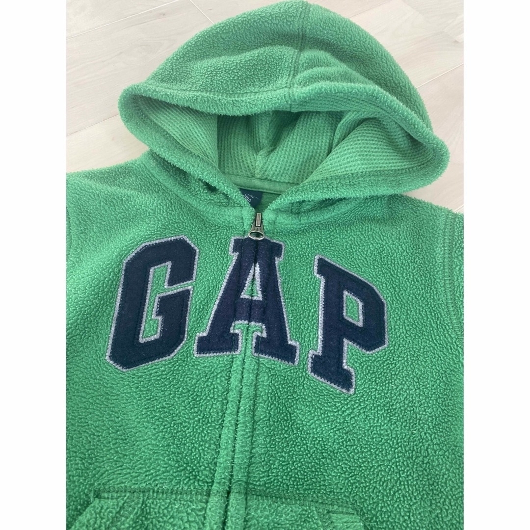 GAP(ギャップ)のGAP ポカポカ　暖かい　ジャケット　95 キッズ/ベビー/マタニティのキッズ服男の子用(90cm~)(ジャケット/上着)の商品写真