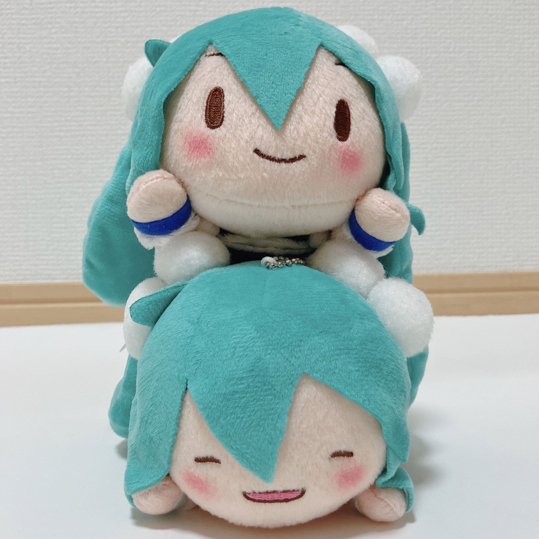 SEGA(セガ)の新品　初音ミク　寝そべりぬいぐるみ　2020 クリスマス エンタメ/ホビーのおもちゃ/ぬいぐるみ(ぬいぐるみ)の商品写真