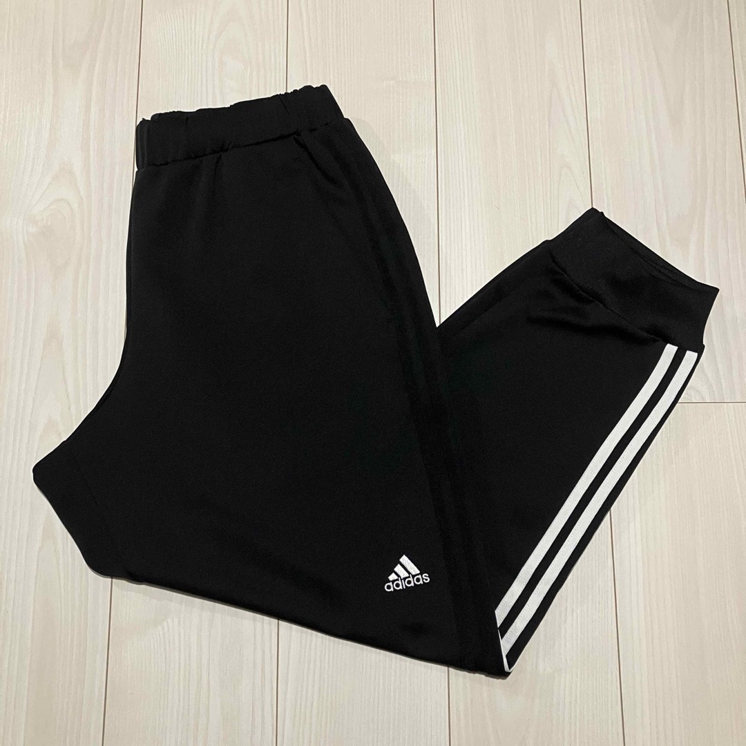 adidas(アディダス)のadidas track pants サルエル メンズのトップス(ジャージ)の商品写真