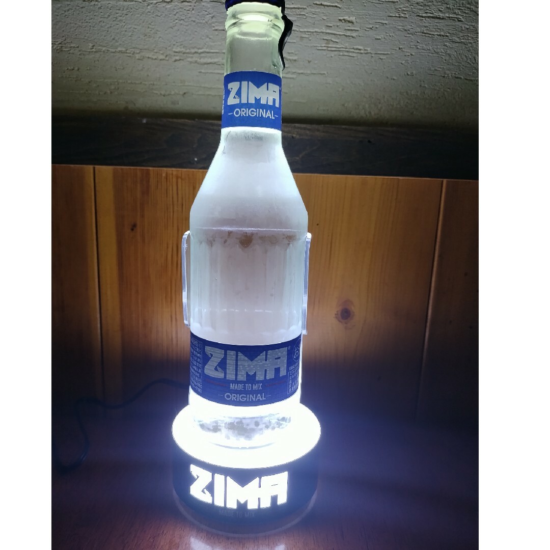 ジーマ　ZIMA　スタートダッシュキット　ボトルディスプレイ　Tシャツ　RTD 食品/飲料/酒の酒(リキュール/果実酒)の商品写真